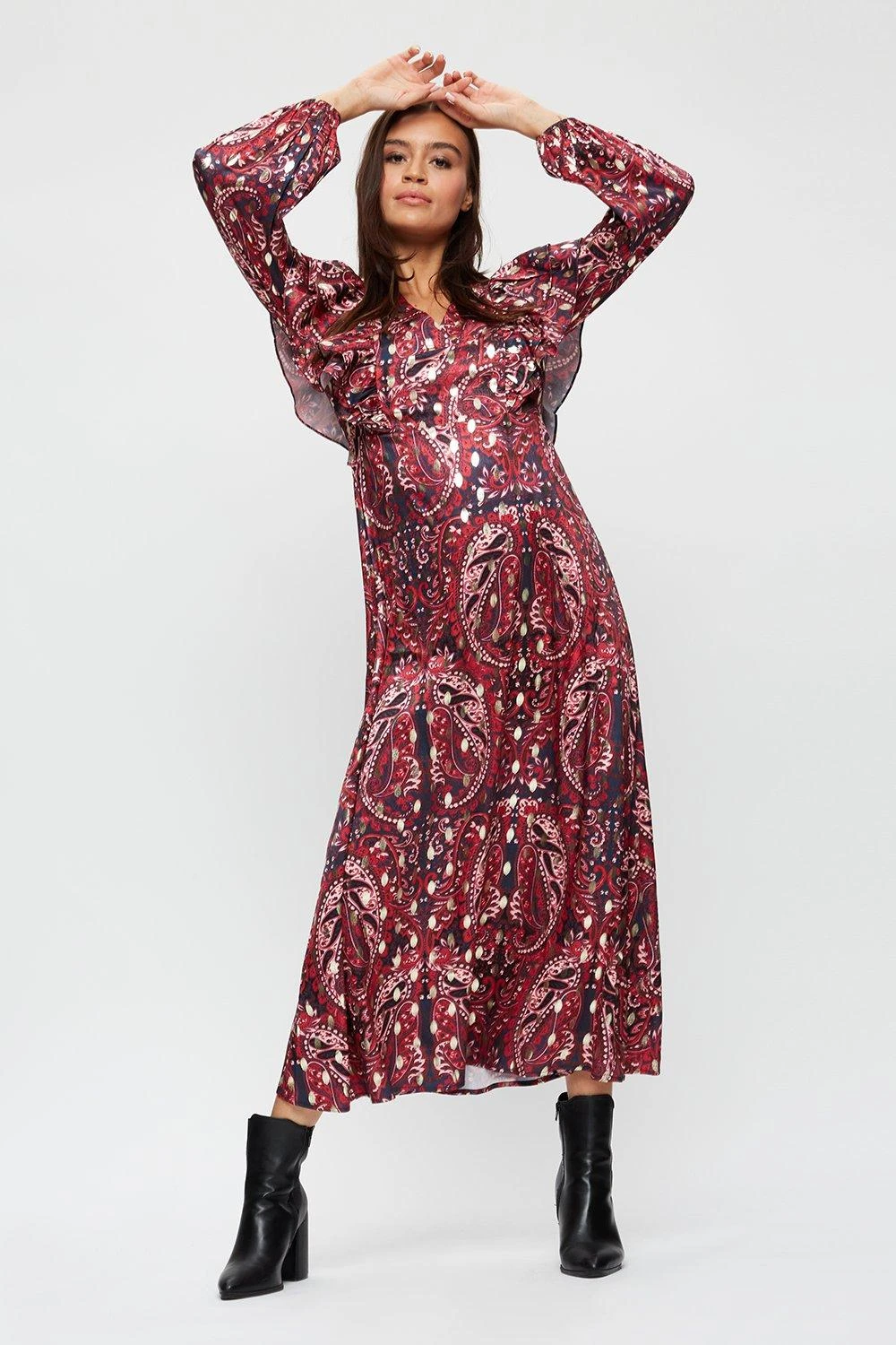 Dorothy Perkins Gold Foil Pink Tapestry Ruffle Front Midaxi Dress 4 Dorothy Perkins Gold Foil Pink Tapestry Ruffle Front Midaxi Dress - Image 2