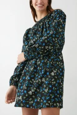 Dorothy Perkins Ditsy Floral Shirred Waist Keyhole Mini Dress 11 Dorothy Perkins Ditsy Floral Shirred Waist Keyhole Mini Dress -Perkindo Store bqq09018 black xl 4