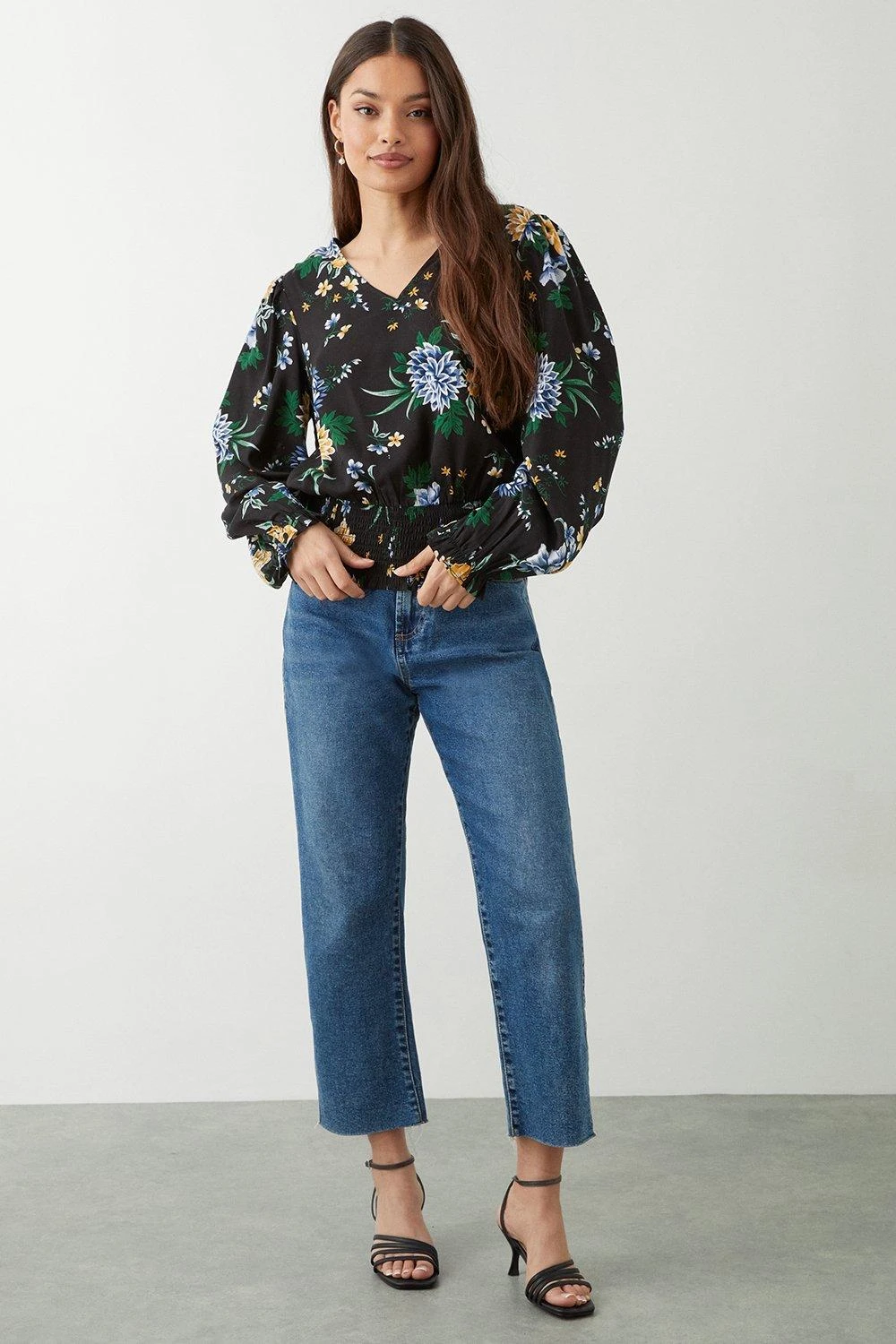 Dorothy Perkins Petite Floral Shirred Hem V Neck Blouse 4 Dorothy Perkins Petite Floral Shirred Hem V Neck Blouse - Image 2