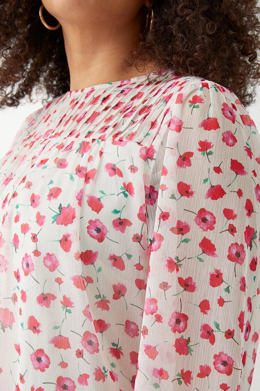 Dorothy Perkins Curve Ivory Chiffon Pleated Blouse 6 Dorothy Perkins Curve Ivory Chiffon Pleated Blouse - Image 4