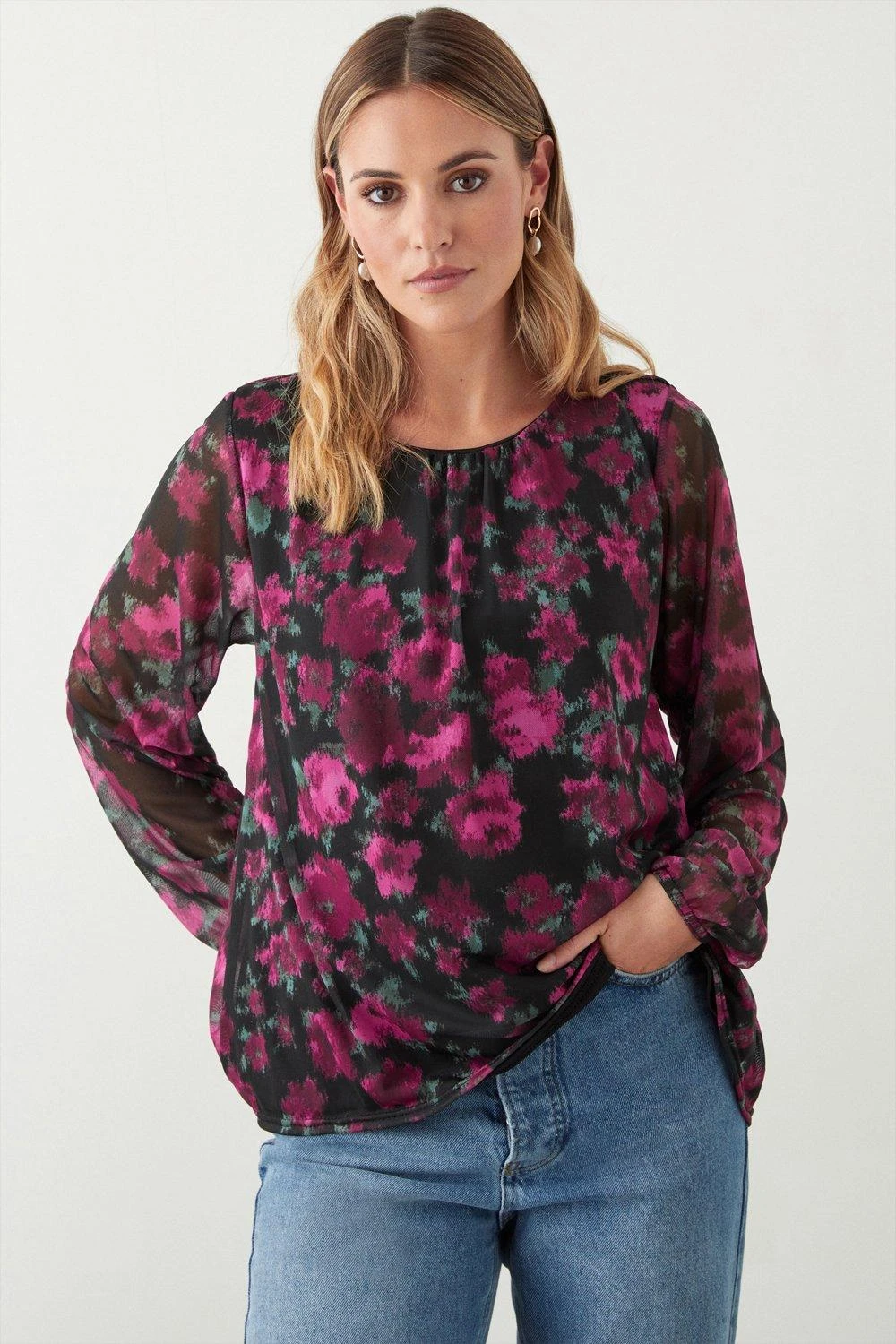Dorothy Perkins Abstract Floral Mesh Pleated Top 3 Dorothy Perkins Abstract Floral Mesh Pleated Top