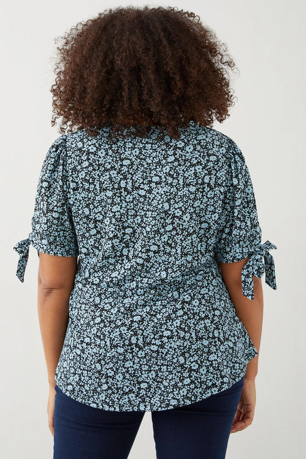 Dorothy Perkins Curve Blue Floral Tie Sleeve Top 5 Dorothy Perkins Curve Blue Floral Tie Sleeve Top - Image 3