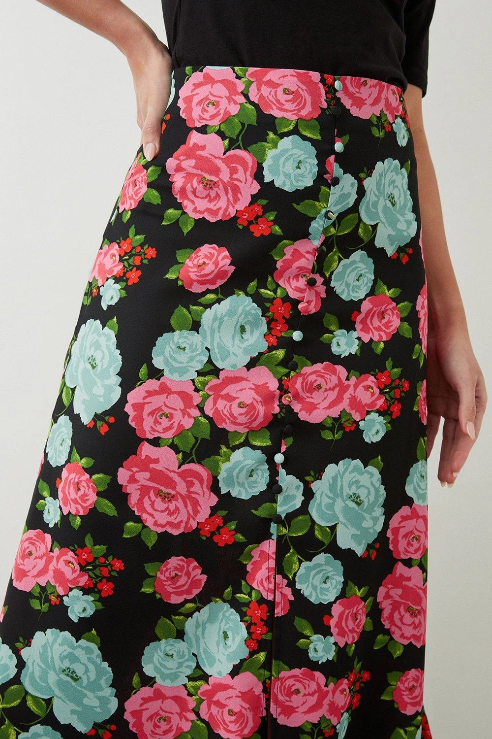 Dorothy Perkins Multi Floral Button Through Midi Skirt 6 Dorothy Perkins Multi Floral Button Through Midi Skirt - Image 4
