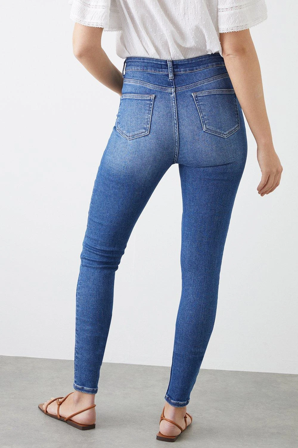 Dorothy Perkins Tall Authentic High Rise Skinny Jeans 4 Dorothy Perkins Tall Authentic High Rise Skinny Jeans - Image 3
