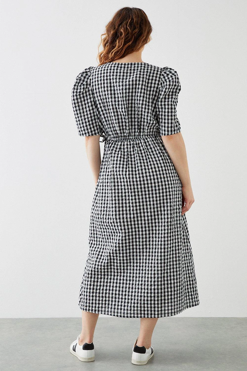 Dorothy Perkins Curve Mono Gingham Wrap Dress 5 Dorothy Perkins Curve Mono Gingham Wrap Dress - Image 3