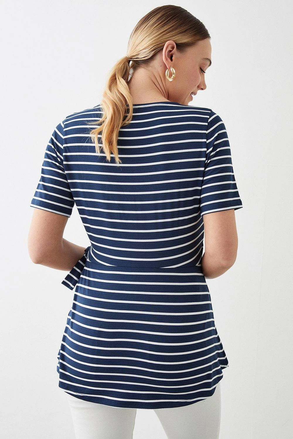 Dorothy Perkins Tall Wrap Detail Short Sleeve Printed Top 5 Dorothy Perkins Tall Wrap Detail Short Sleeve Printed Top - Image 3