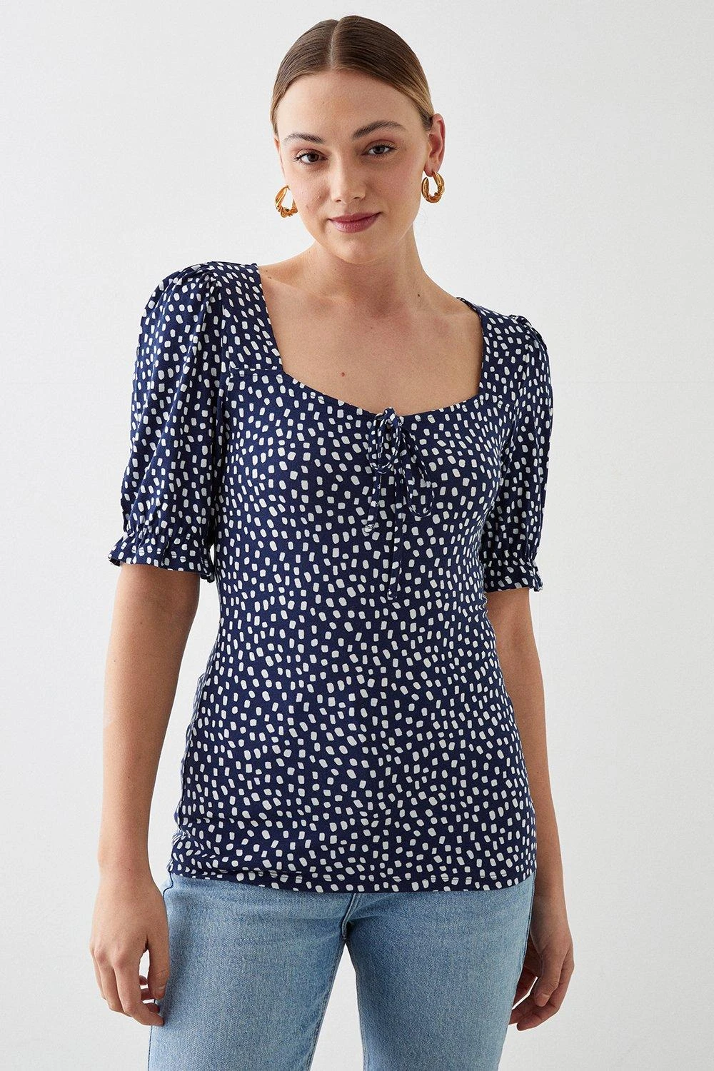 Dorothy Perkins Tall Sweetheart Tie Detail Printed Top 3 Dorothy Perkins Tall Sweetheart Tie Detail Printed Top