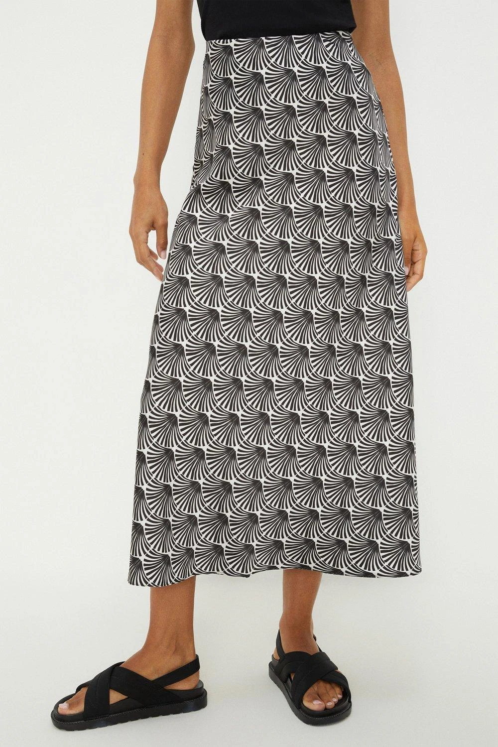 Dorothy Perkins Mono Print Satin Bias Midi Skirt 4 Dorothy Perkins Mono Print Satin Bias Midi Skirt - Image 2