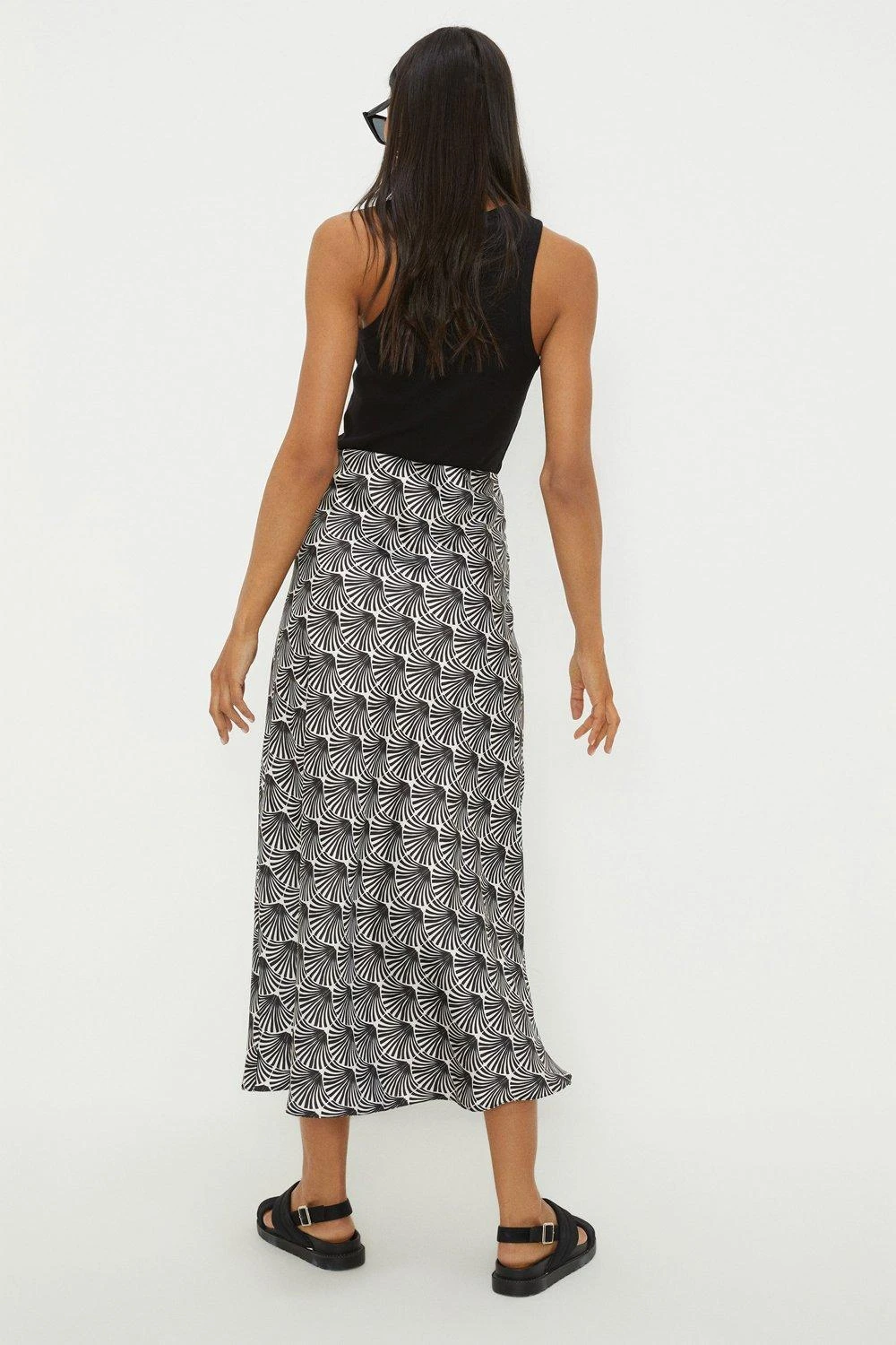 Dorothy Perkins Mono Print Satin Bias Midi Skirt 5 Dorothy Perkins Mono Print Satin Bias Midi Skirt - Image 3