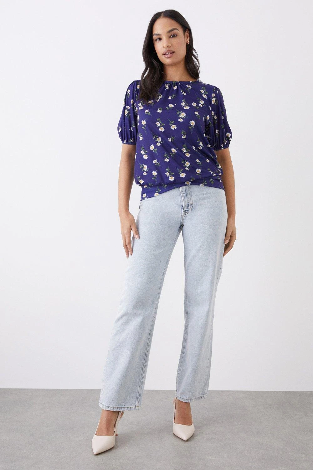 Dorothy Perkins Floral Banded Hem Puff Sleeve Top 4 Dorothy Perkins Floral Banded Hem Puff Sleeve Top - Image 2