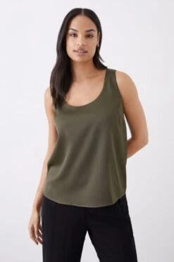 Dorothy Perkins Scoop Neck Satin Cami