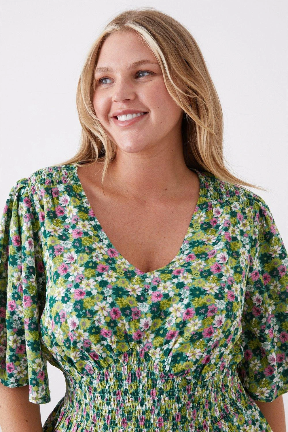 Dorothy Perkins Curve Green Floral Shirred Waist Blouse 4 Dorothy Perkins Curve Green Floral Shirred Waist Blouse - Image 2