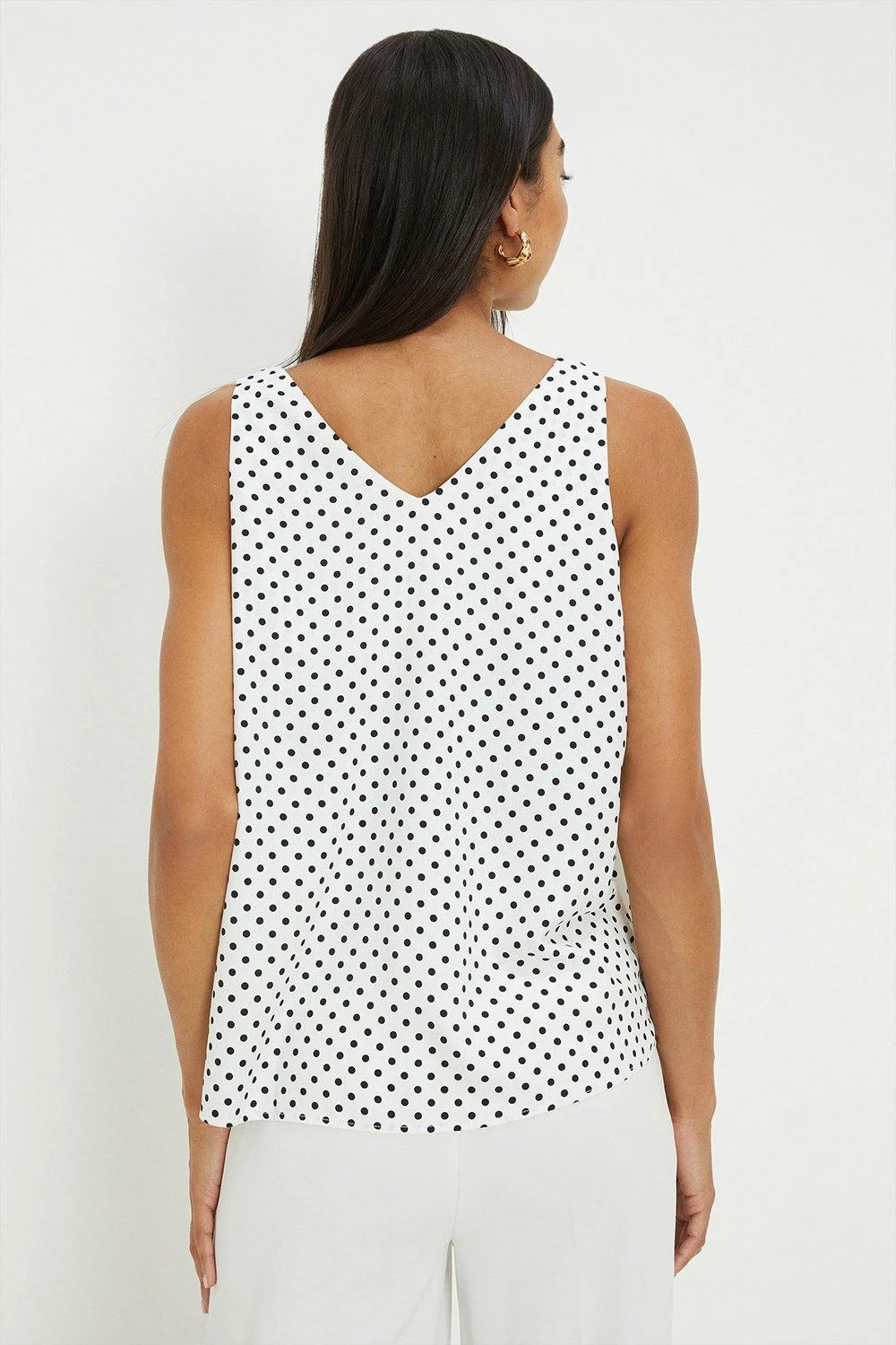Dorothy Perkins Black Spot Built Up V Neck Cami Top 5 Dorothy Perkins Black Spot Built Up V Neck Cami Top - Image 3