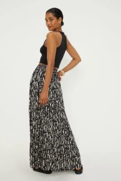 Dorothy Perkins Mono Tiered Maxi Skirt -Perkindo Store bqq12164 mono xl 2
