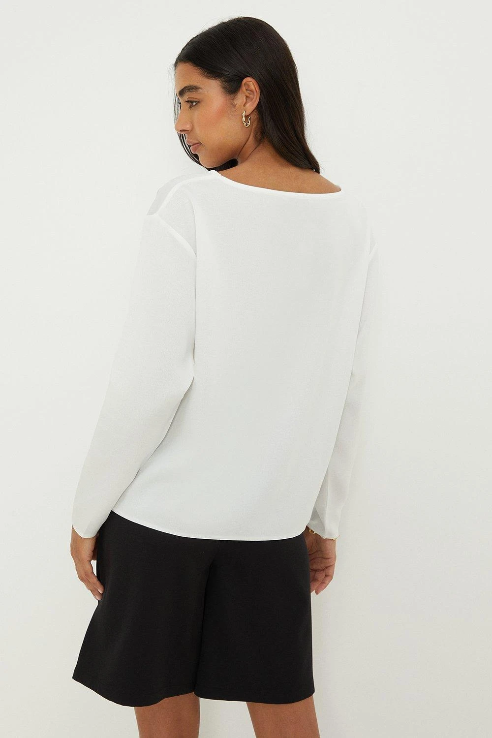 Dorothy Perkins Flowing Satin Blouse 5 Dorothy Perkins Flowing Satin Blouse - Image 3