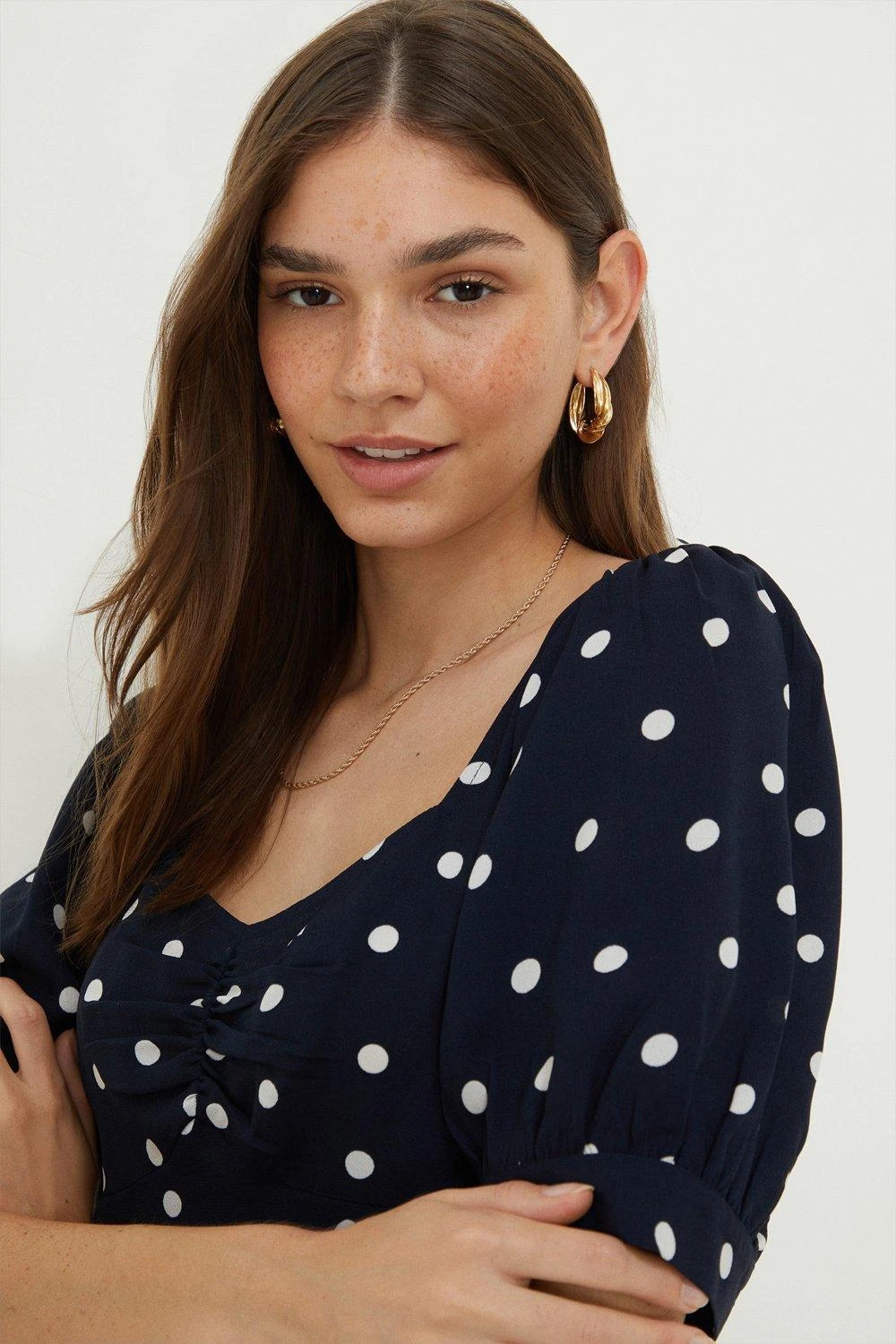 Dorothy Perkins Navy Spot Ruched Front Short Sleeve Top 4 Dorothy Perkins Navy Spot Ruched Front Short Sleeve Top - Image 2
