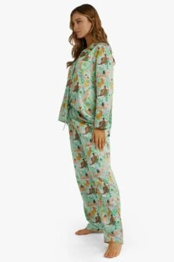 Playful Promises Bodil Jane Nudes And Flowers Drop Hem Recycled Satin Long Sleeve PJ Top -Perkindo Store m5053596563171 multi xl 2